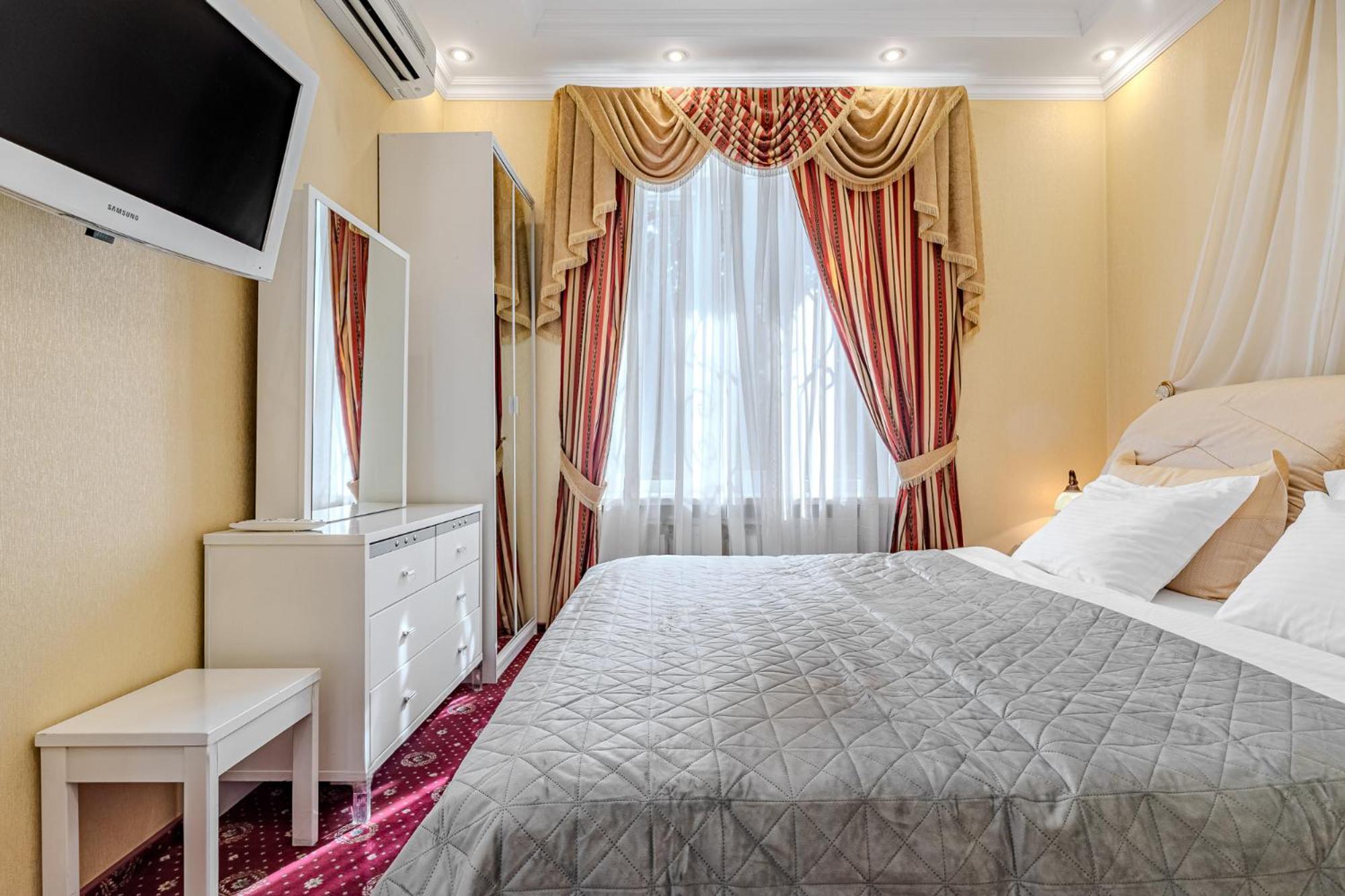 Gallery Hotel Gintama Kiev Esterno foto