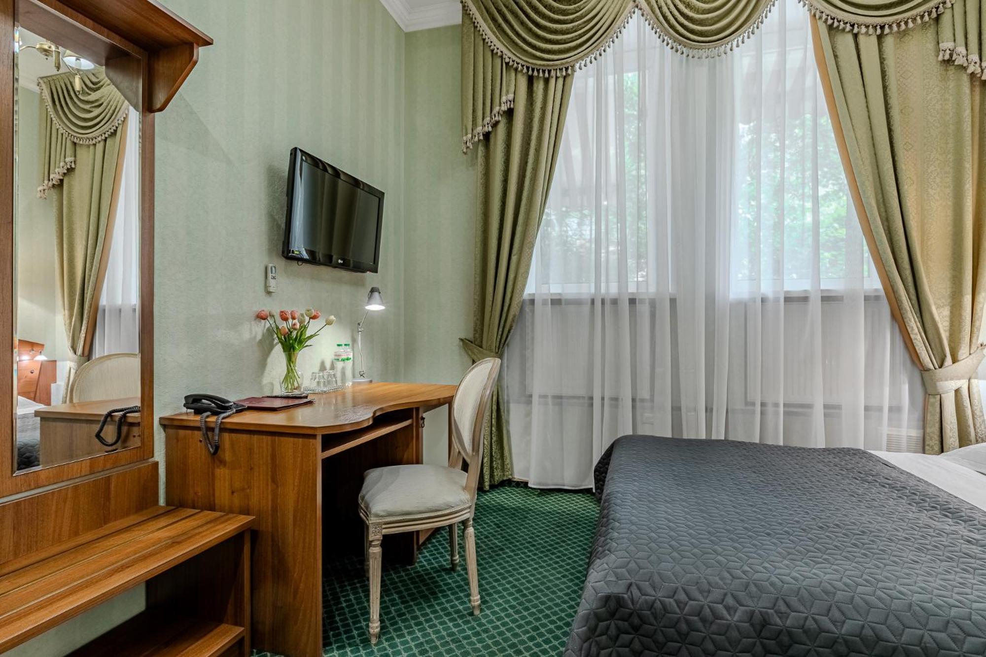 Gallery Hotel Gintama Kiev Esterno foto