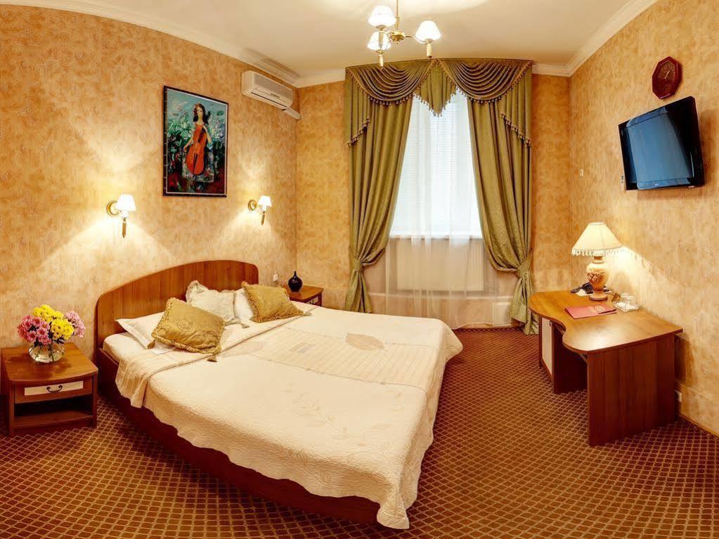 Gallery Hotel Gintama Kiev Esterno foto